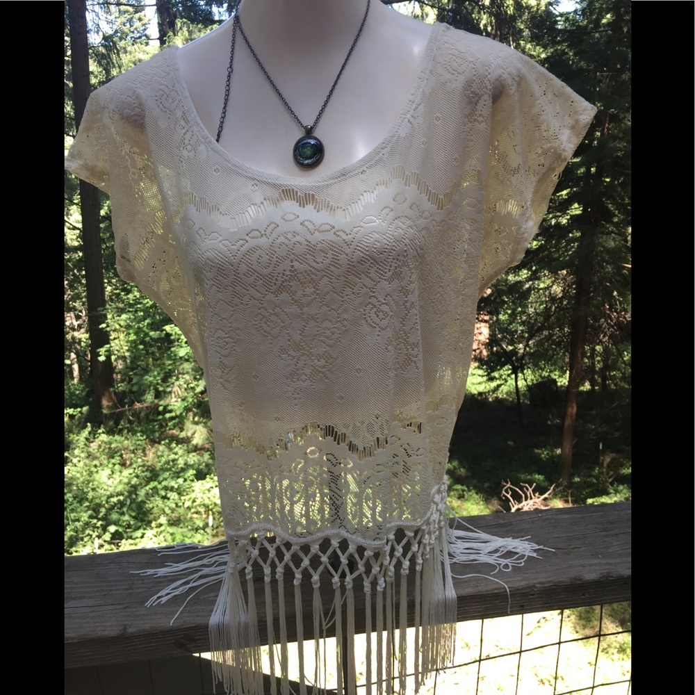 Daytrip creamy knit lace with fringe crop tank